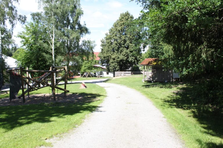 Waldgasthof Hart Freizeitanlage mit Spielplatz