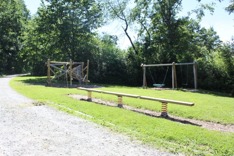 Waldgasthof Hart Freizeitanlage mit Spielplatz